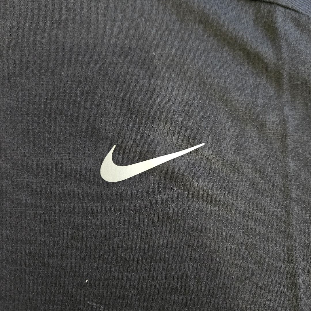 Nike Dri-FIT Run Division Rise 365 (Category: Activewear) located in Santa Rosa. Submitted by kevsoli (Listing ID 1295765974, Image 3). Description: Nike Dri-FIT Run Division Rise 365 100% Authentic Size: Medium Condition: New Colorway: Black Meetup: SM City Santa Rosa Shipping: LBC or Lalamove (Additional fee for shipping).