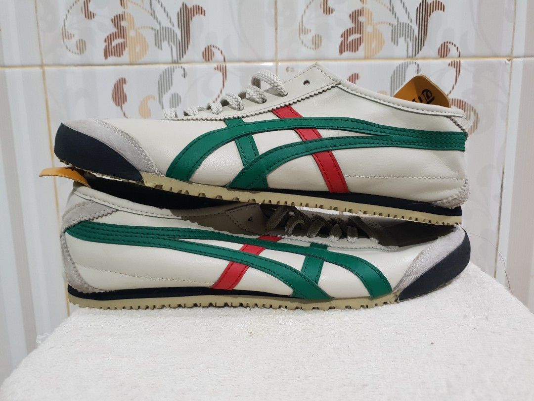 onitsuka tiger merah