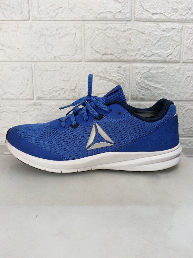Reebok Runner 3.0 Sports Equipment Other Sports Equipment and Supplies on Carousell