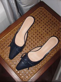 (Category: ) located in . Submitted by afiqahhhh21 (Listing ID 1295860588, Image 1). Description: .
