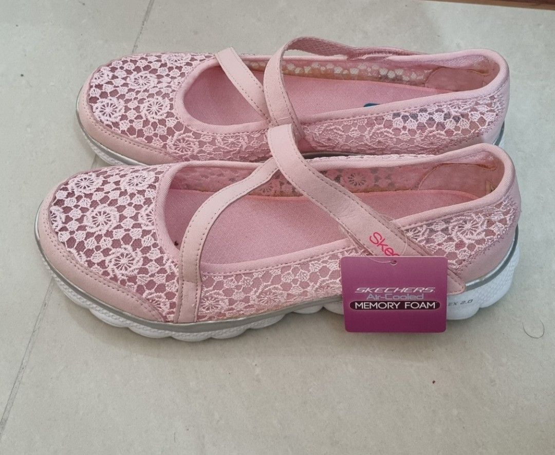 Ladies pink shoes size 5 on sale