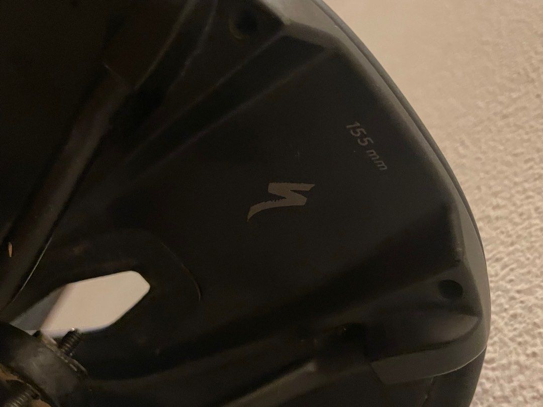 Specialized Power Saddle 155mm Well used in good condition (Category: Parts & Accessories) located in Singapore. Submitted by echocycling (Listing ID 1295865528, Image 3). Description: self collect or we can arrange to meet somewhere price slight nego for fast deals! Rfs: too big for my small bum and just feels like it doesn’t fit my shape .