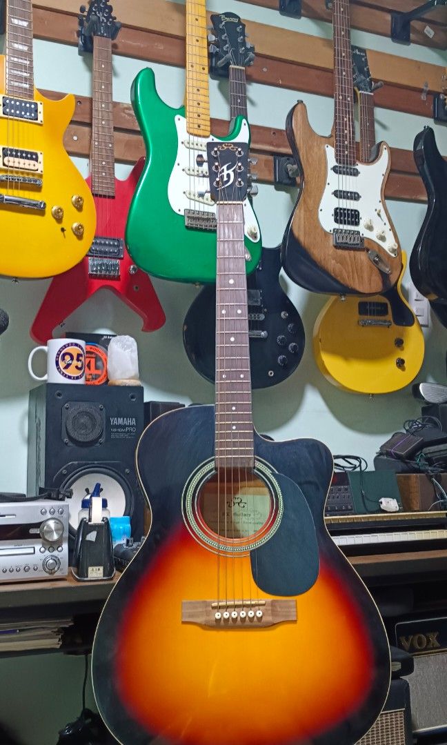 Sx acoustic electric guitar (Category: Musical Instruments) located in Paranaque City. Submitted by yourhonorvoy (Listing ID 1295764567, Image 1). Description: 😍😍😍 New arrival from japan sx acoustic electric guitar 5k with soft case 👍Payment thru cash, bank transfer, gcash or in any remittance center 🚚We do shipping👍via lalamove,speedy, toktok and grab ✈️🚢🚆We also ship nation wide, dipende sa location nyo 💪Payment first before shipping..