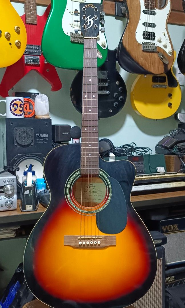 Sx acoustic electric guitar (Category: Musical Instruments) located in Paranaque City. Submitted by yourhonorvoy (Listing ID 1295764567, Image 3). Description: 😍😍😍 New arrival from japan sx acoustic electric guitar 5k with soft case 👍Payment thru cash, bank transfer, gcash or in any remittance center 🚚We do shipping👍via lalamove,speedy, toktok and grab ✈️🚢🚆We also ship nation wide, dipende sa location nyo 💪Payment first before shipping..
