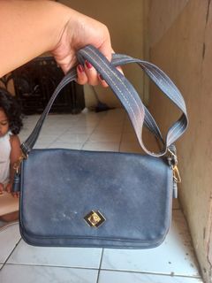 (Kategori: ) berada di . Dikirim oleh tyasstuff (ID iklan 1295753203, Gambar 1). Deskripsi: .