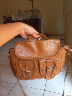 (Kategori: ) berada di . Dikirim oleh tyasstuff (ID iklan 1295721229, Gambar 1). Deskripsi: .