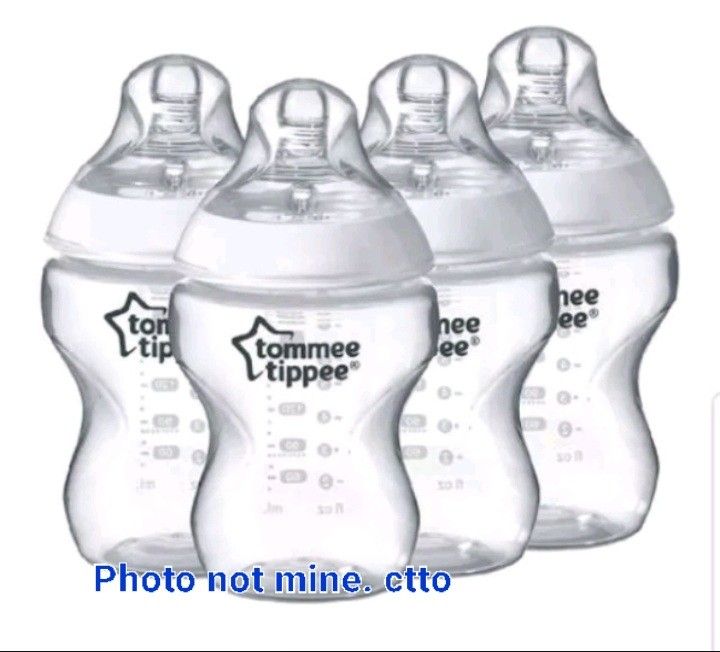 Tommy Tipee 9oz Feeding (Baby) Bottle (Category: Breastfeeding & Bottle Feeding) located in Makati City. Submitted by bambb (Listing ID 1295791971, Image 1). Description: Buy all 6 bottles for P650 (with trainer bottle and popsicle maker for free) * No nipples included but you can get in malls or online * Some markers were washed off from brushing * There bottles were only used for 1.5 years before weaning * Shipping will be shouldered by buyer D