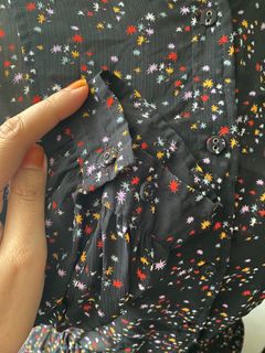 (Category: ) located in . Submitted by nuha.preloved (Listing ID 1295698557, Image 1). Description: .