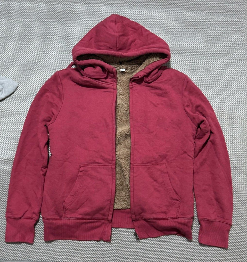 Uniqlo maroon jacket discount