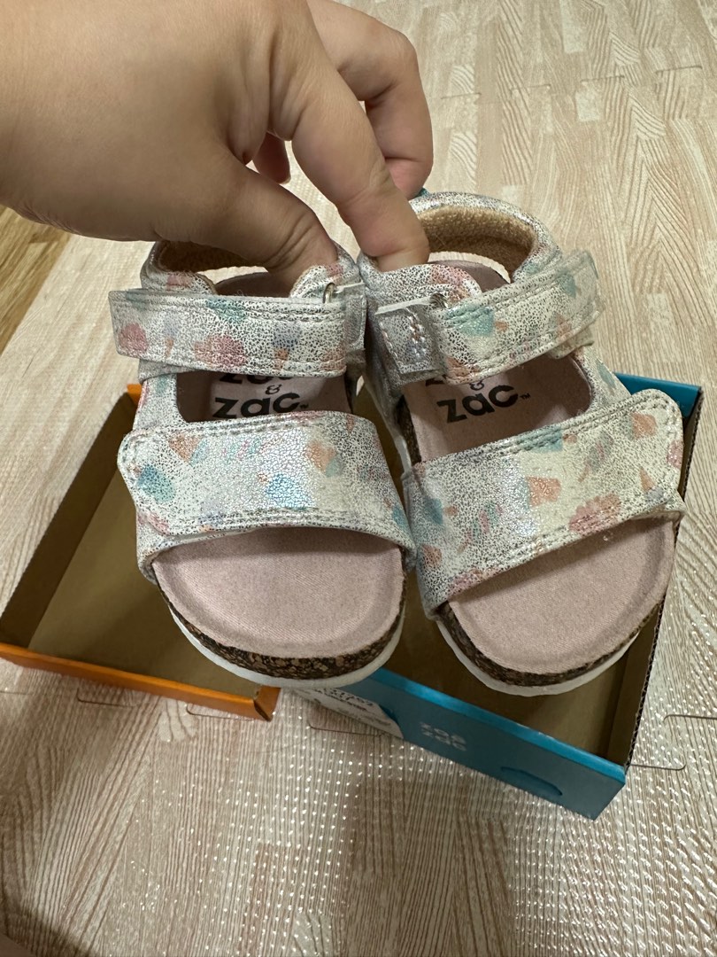 Zoe and zac sandals on sale