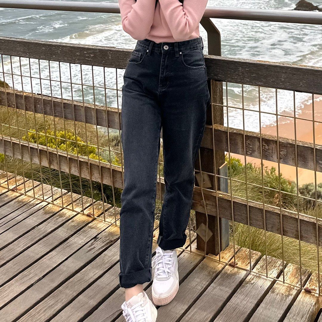 Zara Faded Black Denim Mom Jeans