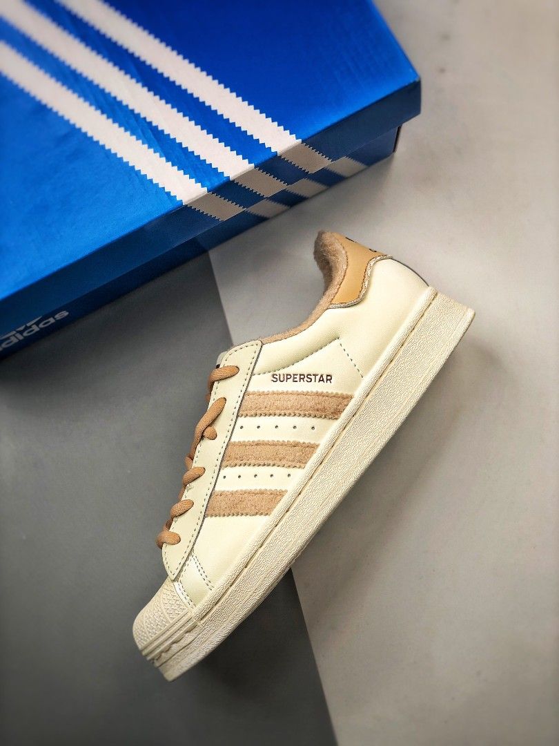 adidas gazelle silver green womens Molly-Mae x adidas Wmns Superstar II 'Latte' – The Attic
