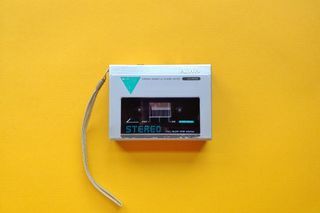 Aiwa Cassetteboy HS-P05 Portable Stereo Cassette Player/Walkman