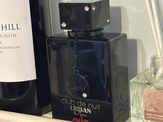 （分類：）位於 。 由 kitzi.perfum 提交（商品編號 1296011665，圖片 1）。簡介： 。