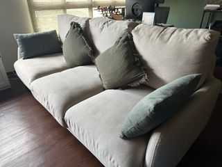 (Category: ) located in . Submitted by kjennya (Listing ID 1295963156, Image 1). Description: .