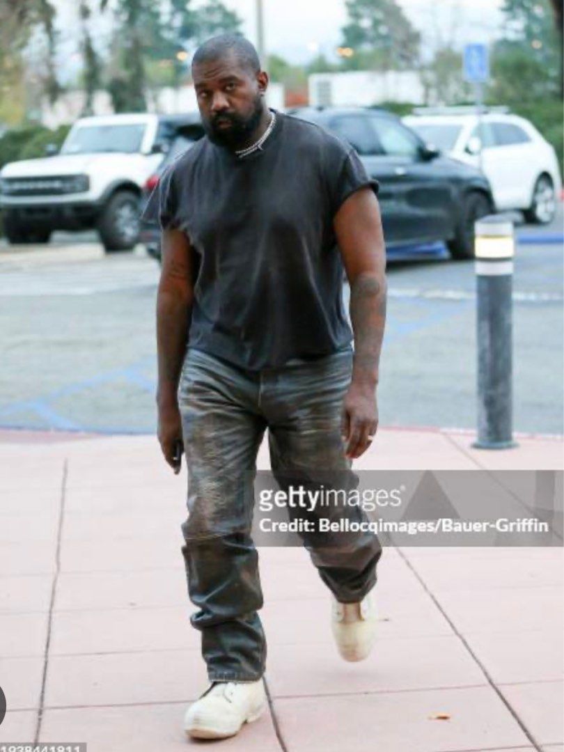 Kanye ye balenciaga 424 Black mud wash flared jeans dark grey korea
