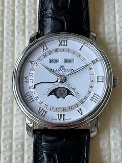 (Category: ) located in . Submitted by Watch_addict99 (Listing ID 1295925193, Image 1). Description: .