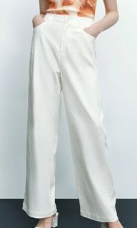 Brand New Urban Revivo - Women's Trousers White