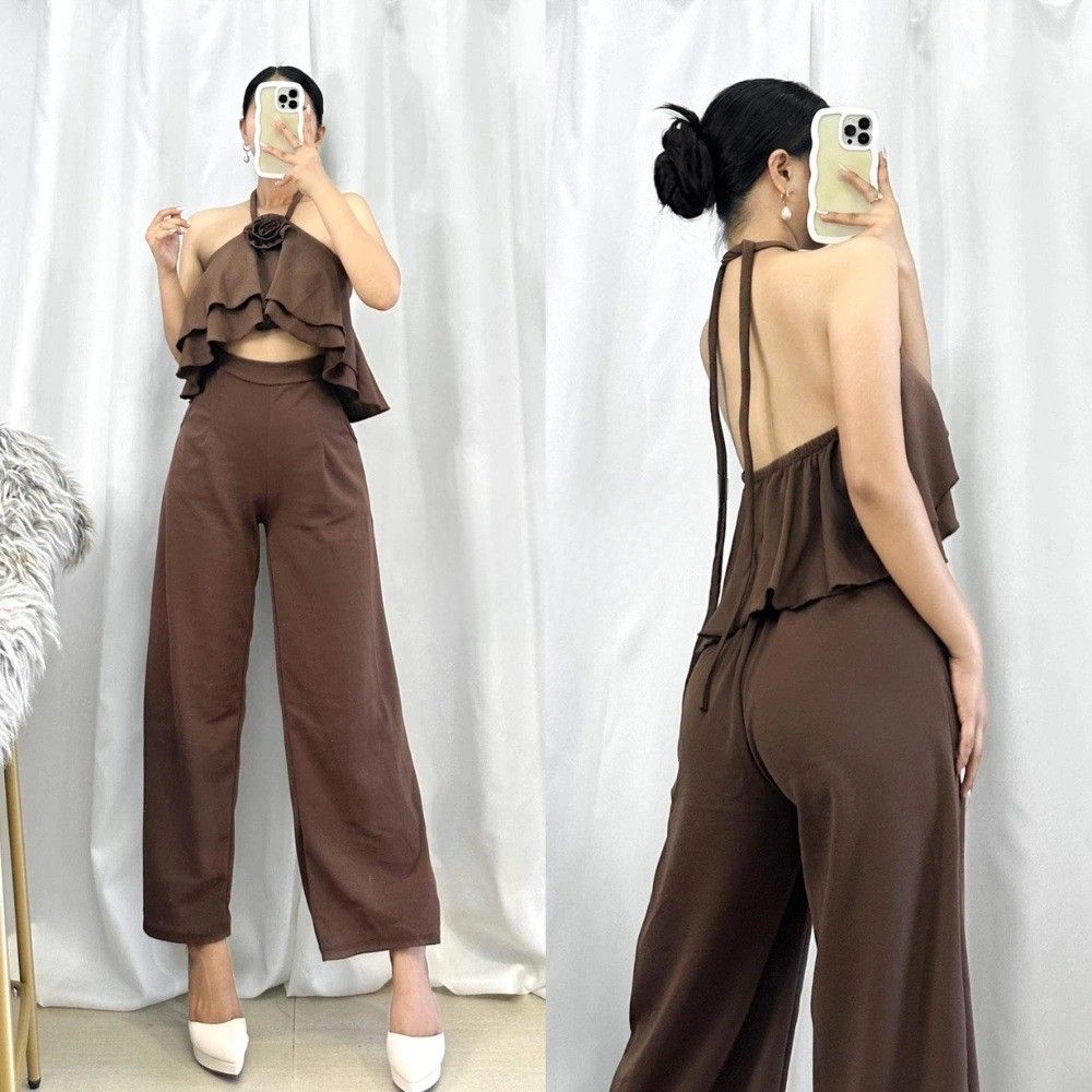 Brown coordinate (Category: Sets or Coordinates) located in Imus. Submitted by sashafame (Listing ID 1295896607, Image 1). Description: washed but never been used rfs: masikip.