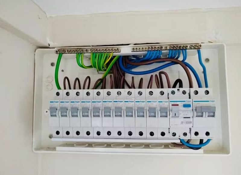 Circuit breaker box supply & install Mcb ELCB replacement installation ...