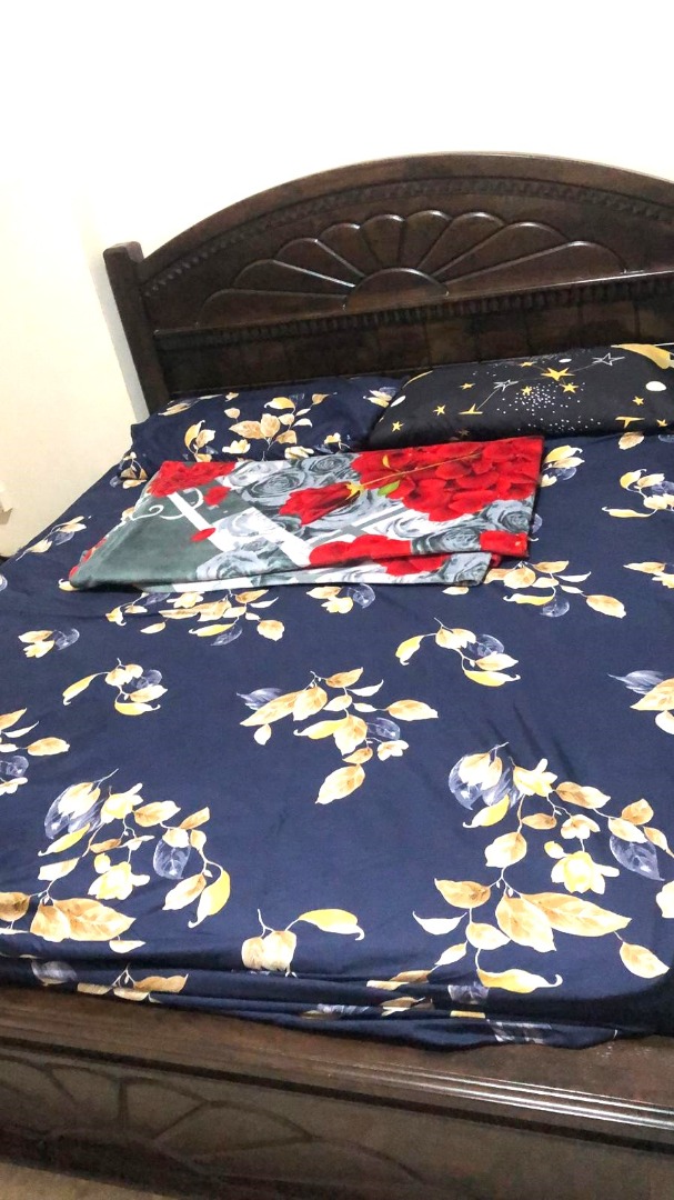 (Category: ) located in . Submitted by your_rental_specialist (Listing ID 1295942329, Image 1). Description: .