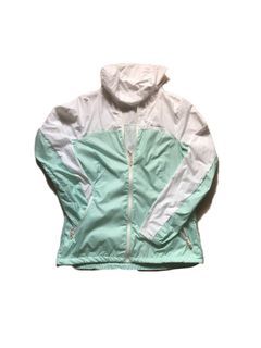 Decathlon Quechua pocketable jacket