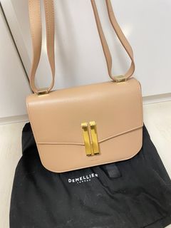 （分類：）位於 。 由 penpenpenh 提交（商品編號 1295999059，圖片 1）。簡介： 。