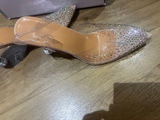 (Category: ) located in . Submitted by ardenz (Listing ID 1296041387, Image 1). Description: .
