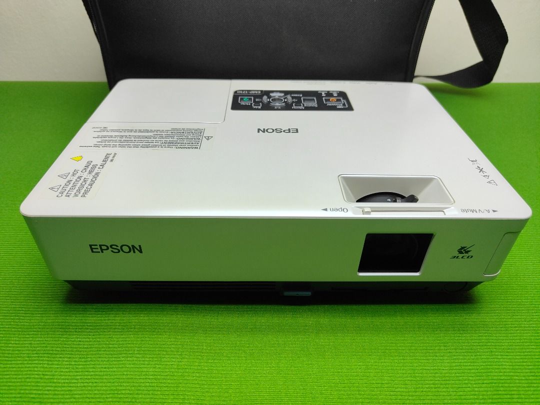 EPSON EMP-1710 投影機2700流明, 電視及其他電器, 電視及其他電器