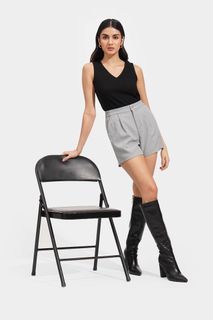 FORME Pleated Pull up Shorts Gray