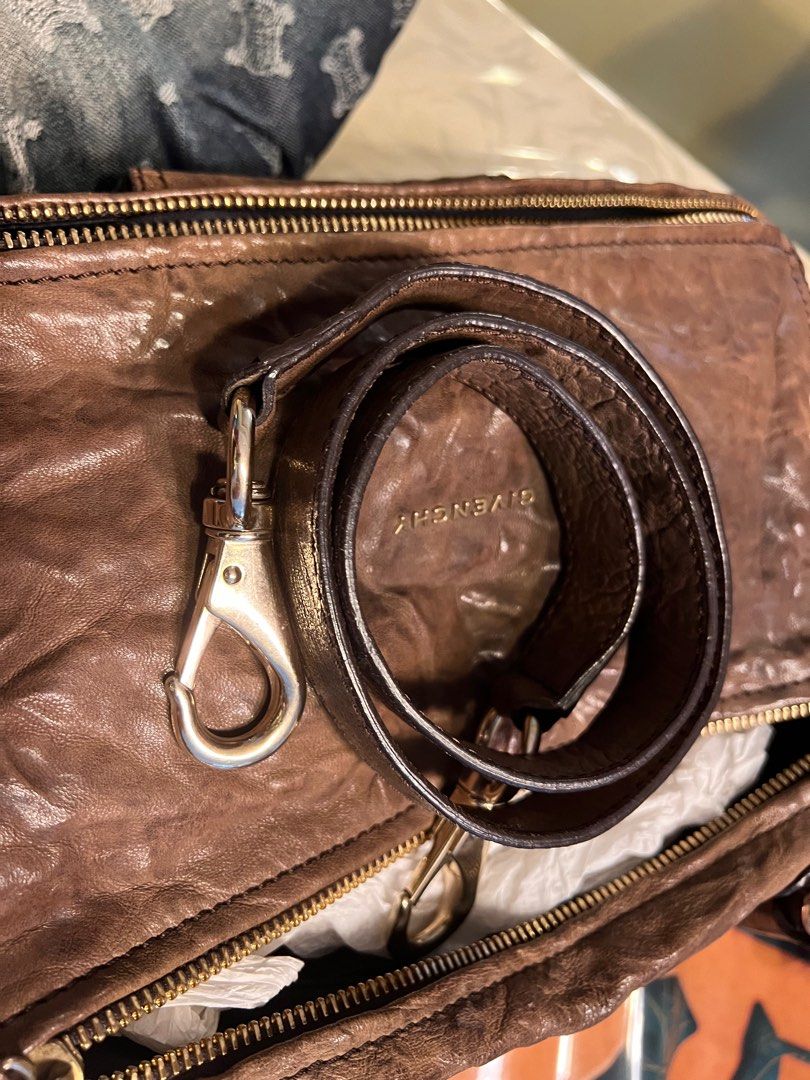 Givenchy Pandora bag medium