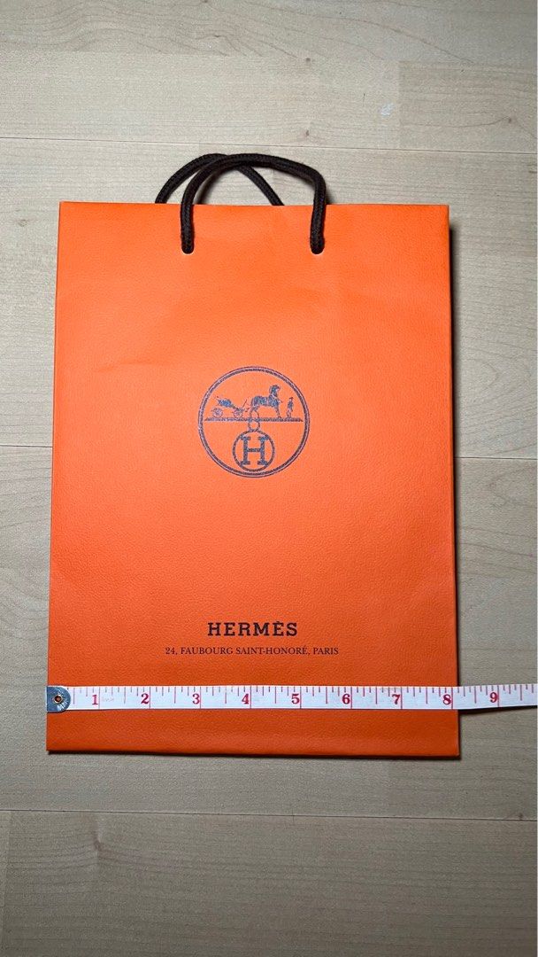 Hermes Paper Bag Authentic (Category: Luxury Accessories) located in Makati City. Submitted by VersatileBabe (Listing ID 1295963508, Image 2). Description: Brand nefrom Greenbelt .