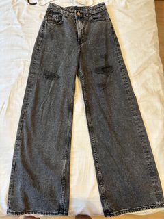 (Category: ) located in . Submitted by clothes_ys (Listing ID 1296039312, Image 1). Description: .