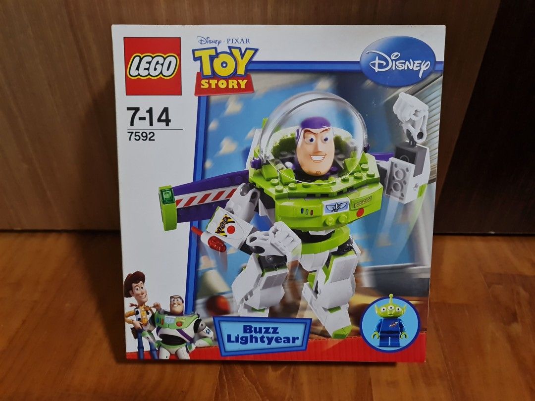 LEGO 7594 *Free Gift 7592 Buzz Lightyear, Toy Story, Hobbies