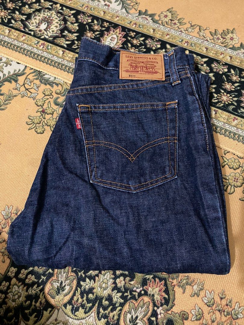 Levis Lot 519 size 29, Men's Fashion, Bottoms, Jeans on Carousell