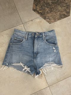 (Category: ) located in . Submitted by shopbysher (Listing ID 1295964544, Image 1). Description: .