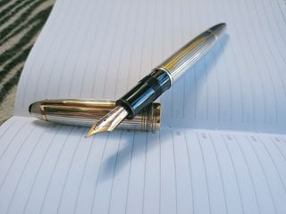 MONTBLANC Sterling Fountain Pen