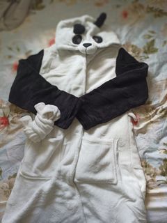 Original Ardene Panda Bath Robe Good as new condition