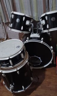Q7 drumset
