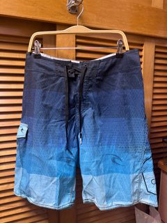 （分類：）位於 。 由 siubo 提交（商品編號 1295963028，圖片 1）。簡介： 。