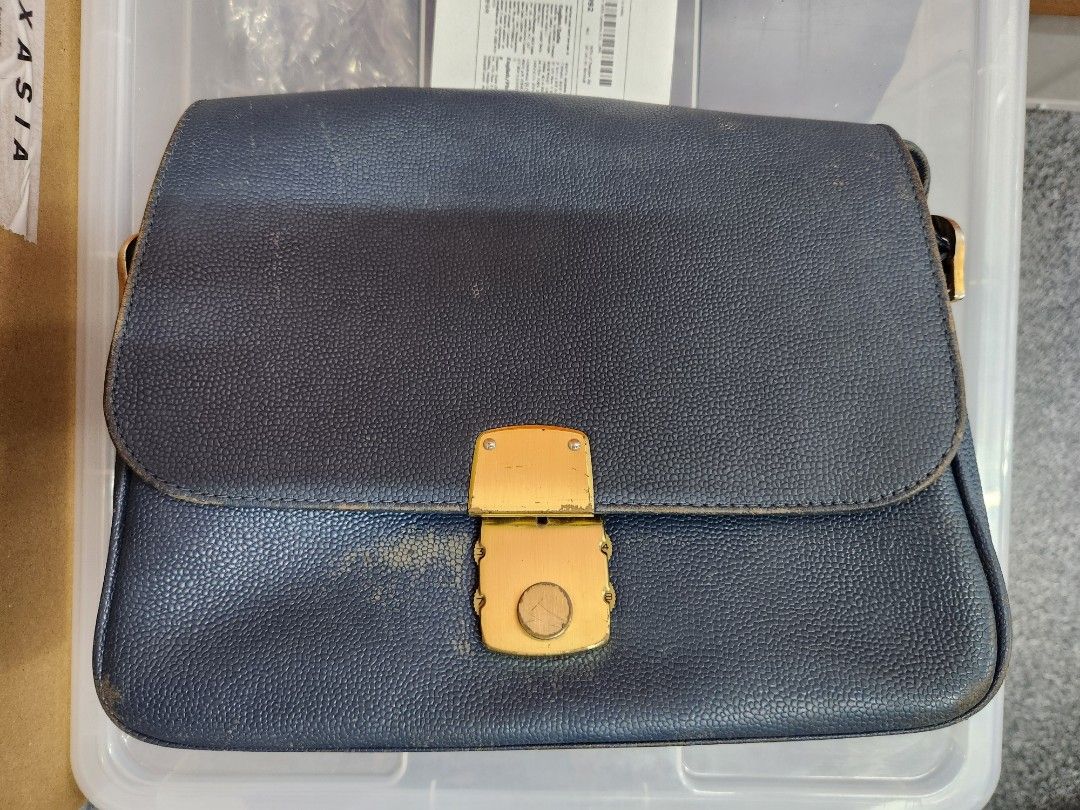 Singapore Airlines Cabin Crew Handbag Women s Fashion Bags Wallets Shoulder Bags on Carousell