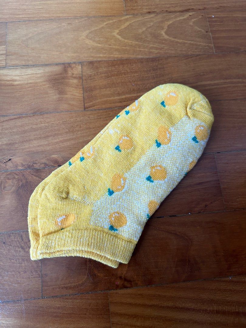 Socks (Category: Socks & Tights) located in Singapore. Submitted by joanne1234 (Listing ID 1295910447, Image 5). Description: Women socks Cotton $1 each!.