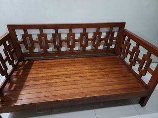 LOWERED PRICE!!! EVERYTHING MUST GO!!! Solid Wood Day Bed / Single Bed