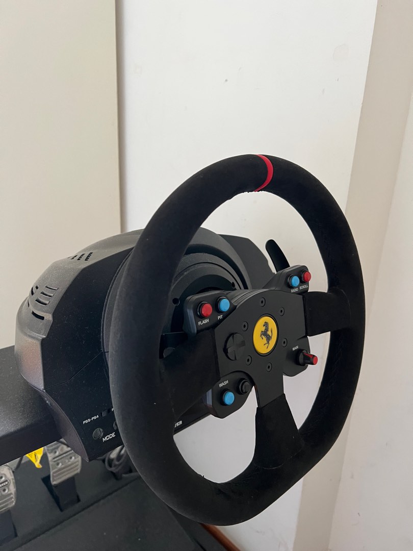 Thrustmaster T300 Ferrari Edition, Video Gaming, Gaming 
