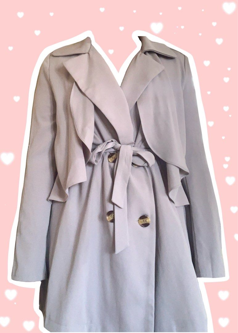 Trench Coat for women (Category: Coats, Jackets and Outerwear) located in Paombong. Submitted by chacha242424 (Listing ID 1295858838, Image 2). Description: 🪄Looks sophisticated and elegant ( ˶'ᵕ'˶)⸝‪‪‎♡ 🪄 Selling this for 350 pesos (shipping fee included) ❗️Take note❗️ 🪄 Fabric is kinda thick, does not look like it’s cheap. 🪄 Has an adjustable waist. 🪄 Bought this at a online store in FB for 450 pesos 🪄 The second picture is what it looks 