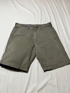 Uniqlo Small Chino Shorts for men