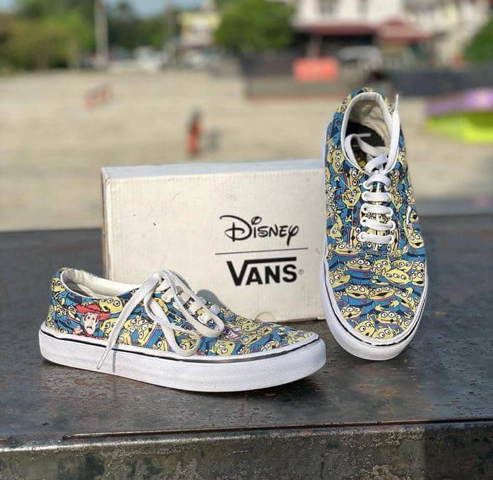 Vans era toy story deals