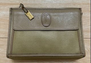（分類：）位於 。 由 elasung 提交（商品編號 1296035273，圖片 1）。簡介： 。