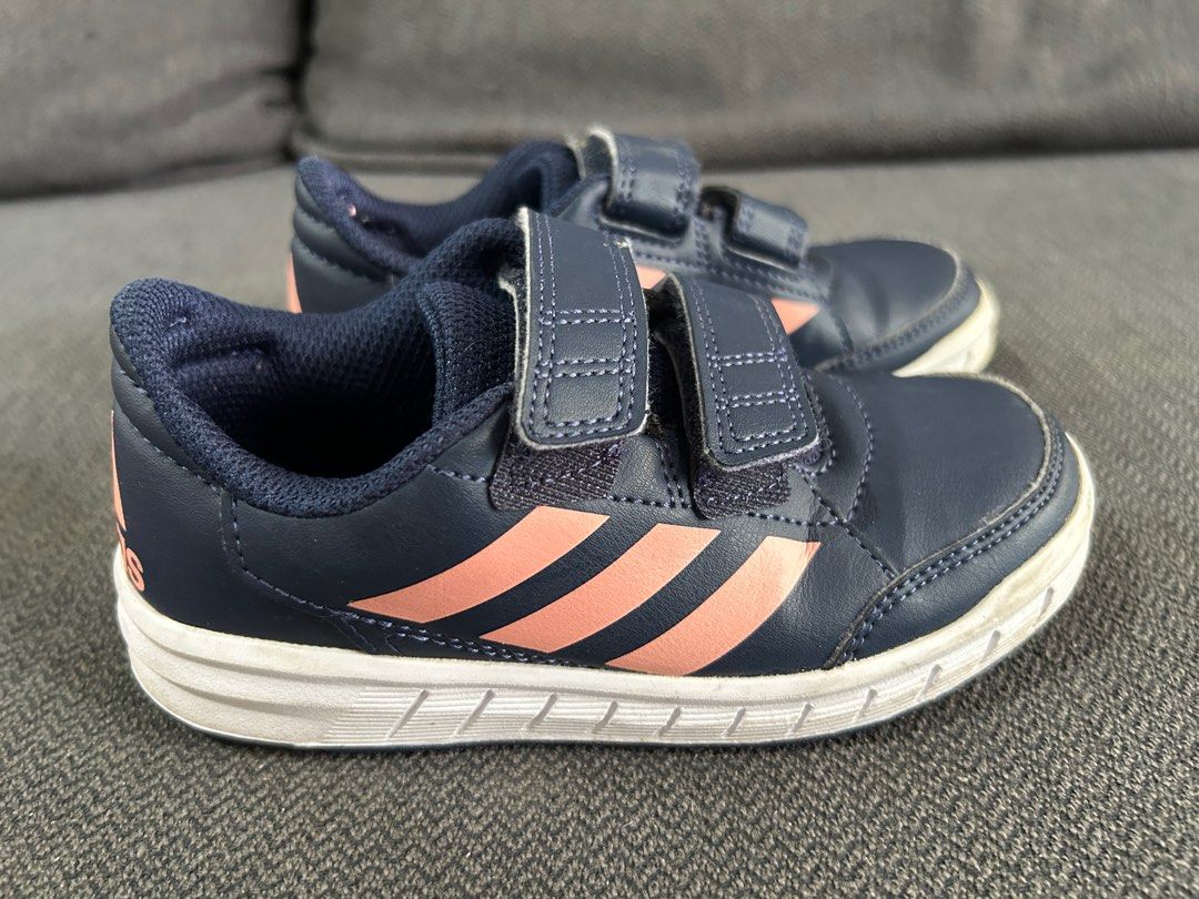 Adidas kids shoes size 4 store