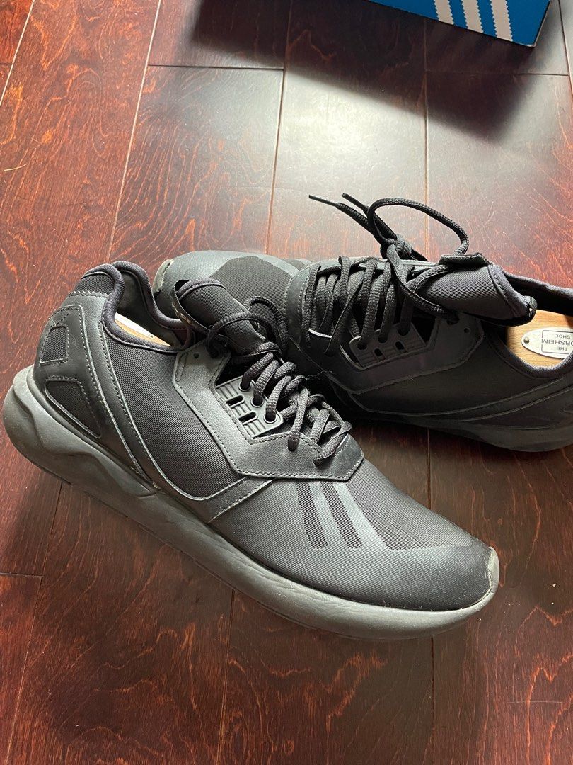 Adidas tubular hotsell size 12